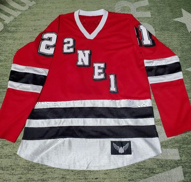 2NE1 公式グッズ　Hockey Jersey ホッケージャージ 2NE1 YG Family World Tour POWER Hockey Jersey Shirt Official