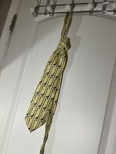Vintage Wembley Men's Silk Golf Tie 70's Man Golfing Cream Gray Made In USA