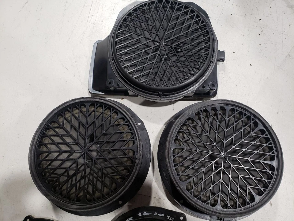 Audi A4 B8 Quattro 2011 sedán premium - OEM 8T0035415A, 8K0035411, 8T0035412 Foto 2 de 4