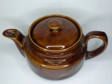 Tea Pot With 6 Mugs Vintage Brown Betty Style