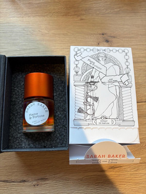 Sarah Baker Flame & Fortune 50ml Extrait de Parfum - kaum benutzt inkl. OVP
