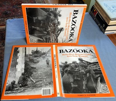 BAZOOKA HAND-HELD HOLLOW-CHARGE ANTI-TANK WEAPONS BY GANDER 1998 C/DJ