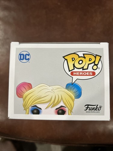 Funko Pop! Vinilo: DC Universe - Harley Quinn - GameStop (Exclusivo) #301 - Imagen 5 de 6