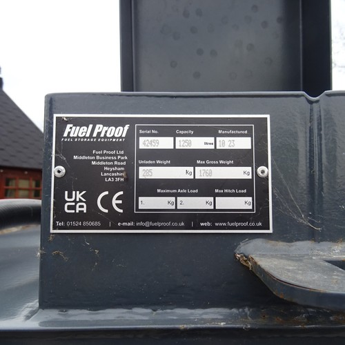 £1350+Vat 1250 Ltr Gravity feed Bunded Fuel Storage Tank Tractor Generator - Picture 10 of 12