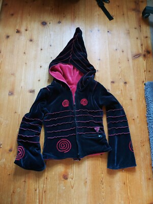 Wende Jacke rot schwarz spitze Kapuze Gr. S Nami Nicki