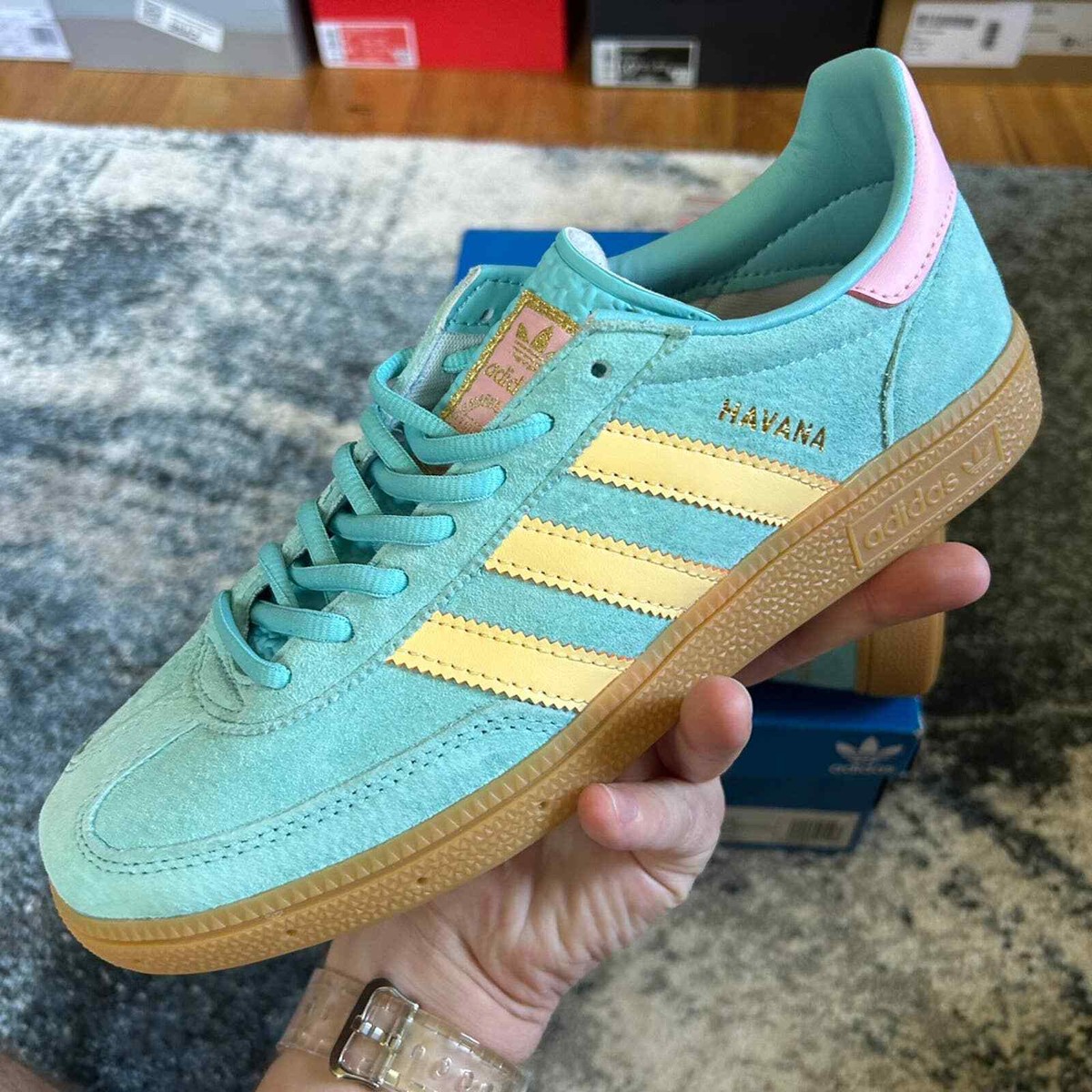 FX7768 SAMBA HAVANA SiZE? UK EXCLUSiVE SKY BLUE PiNK YELLOW Size 8.5 FX7768 SAMBA HAVANA SiZE? UK EXCLUSiVE SKY BLUE PiNK YELLOW  main image 2