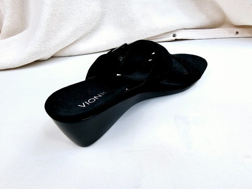 Sandalias de tacón de cuña Vionic talla 11 para mujer Natoma negras de gamuza sin cordones con hebilla - Imagen 13 de 13