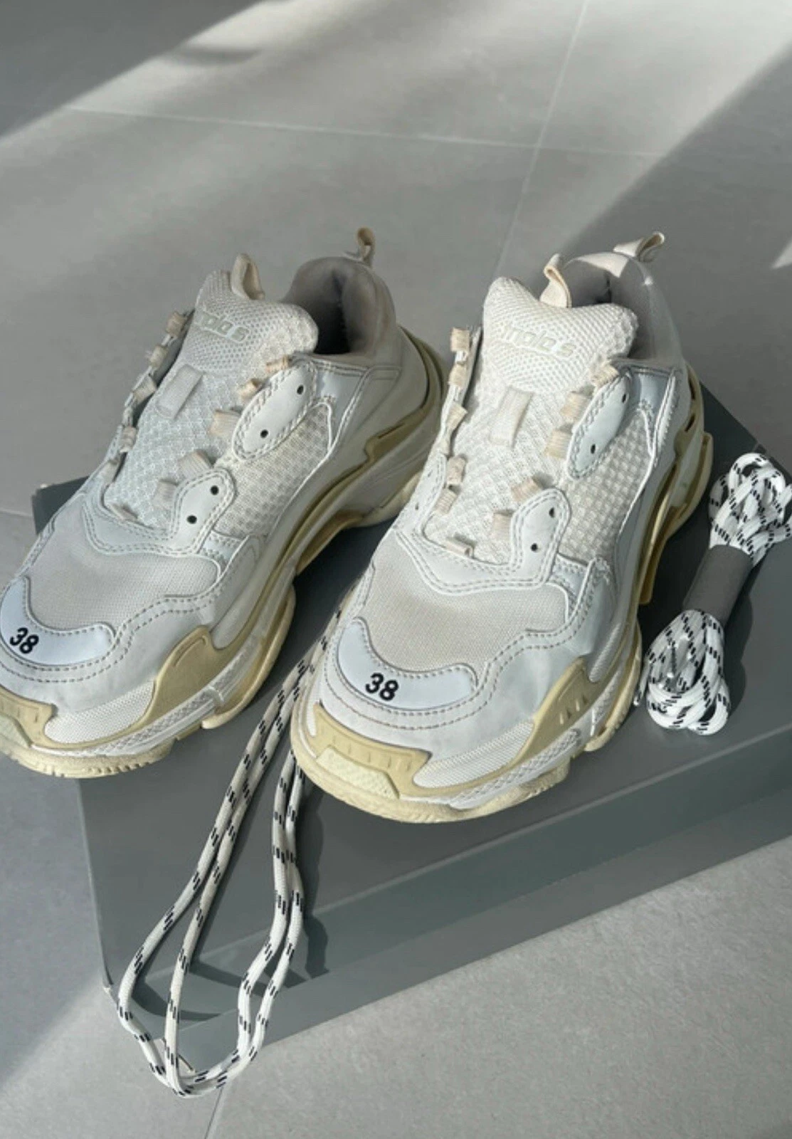 Balenciaga — Balenciaga Triple S Trainer White W- Size 5 -