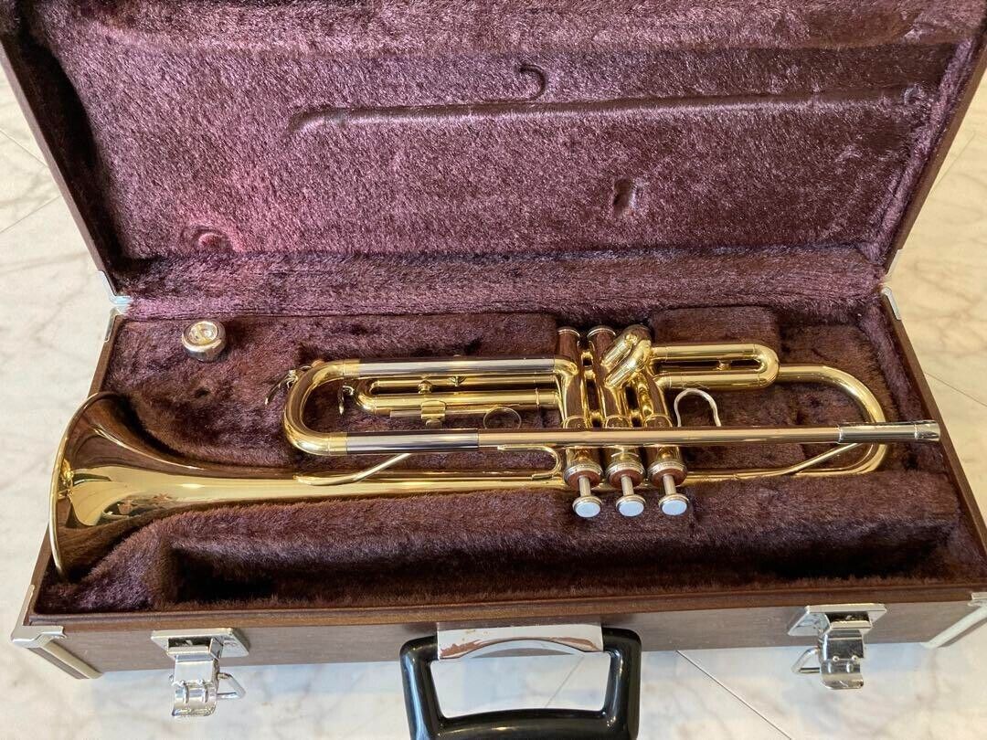 YAMAHA YTR-2320E Trumpet with Hard case YTR2320E Brass Vintage 