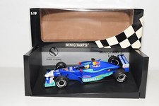 A63 1:18 180 010017 MINICHAMPS FORMULA 1 F1 CLEAN PETRONAS C21 N. HEIDFELD