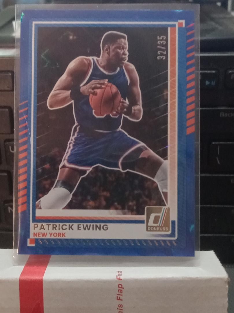 PATRICK EWING 2025-26 DONRUSS # 125 BLUE EXPLOSION 32/35 NRMT+ NY KNICKS