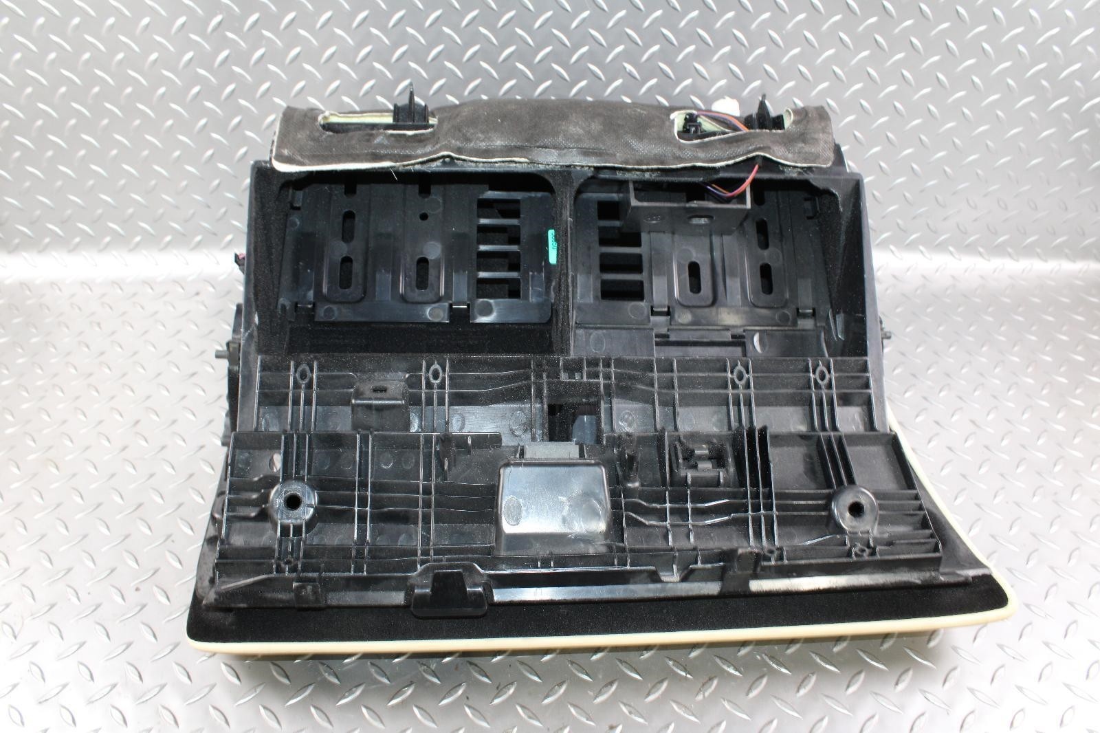 Bentley Flying Spur 2013-2018 Glove box