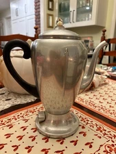 Vintage Mirro-Matic Electric Percolator Coffee Pot with Cord Model 9252M