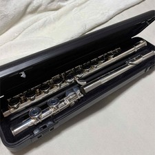 YAMAHA YFL-221 Flute Excellent Condition Used With Hard Case Soft Case