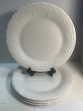 4 Philippe Richard Versailles Fruit / 10 1/2 Inch Dinner Plates. 1653
