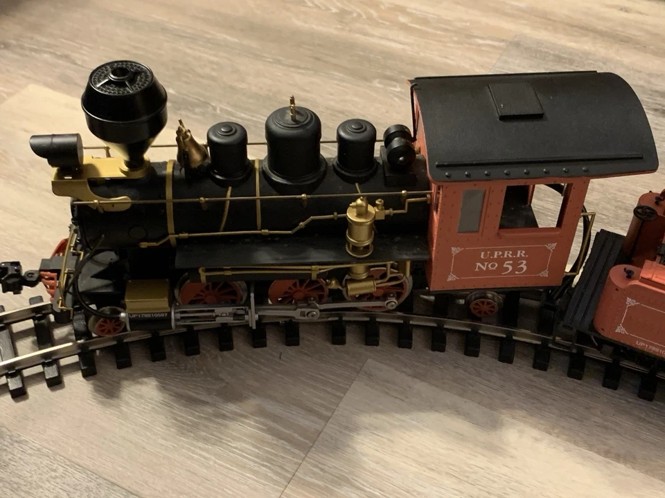 Buddy L G Scale Union Pacific 2-6-2 Locomotive Electric Train Set ***READ*** - Image 3 of 4