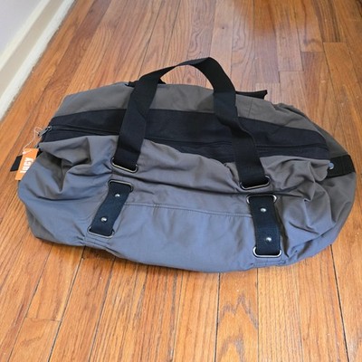 7 Hills Lucy Bag NWT Duffle Gym Green Black
