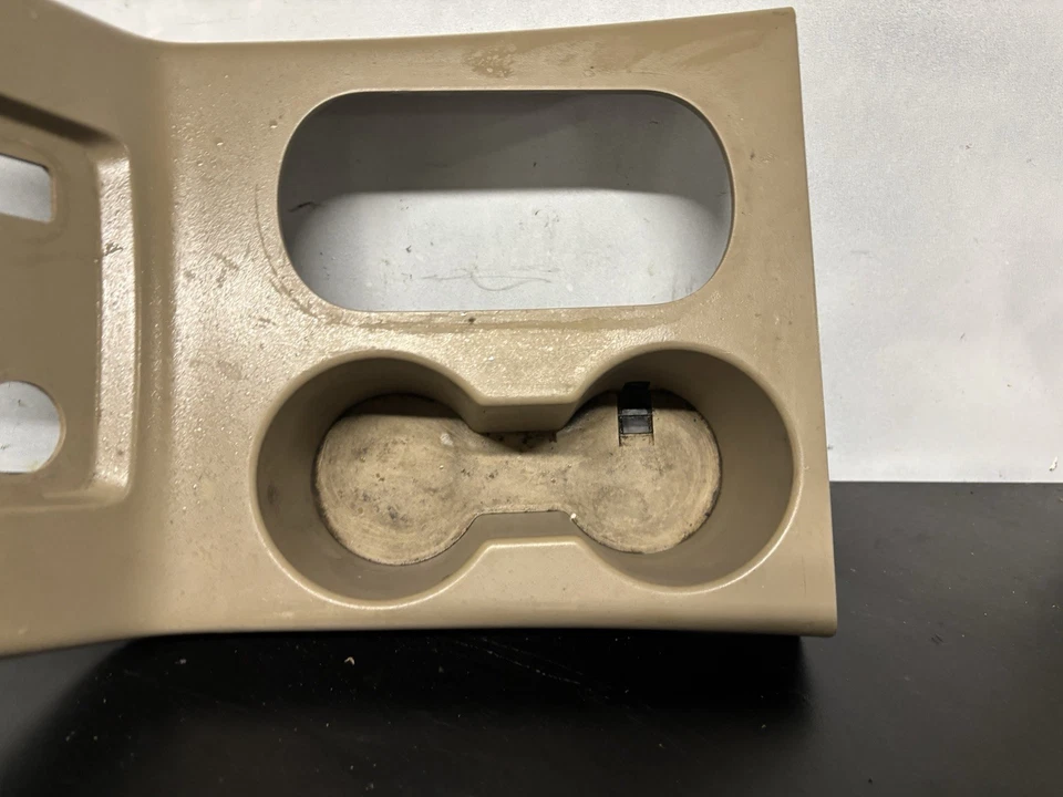 Explorer Sport Trac Mountaineer 2006-2010 consola cambio moldura portavasos sincronización bronceada Foto 2 de 4