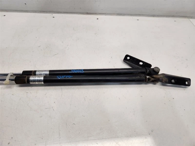 Subaru Legacy Outback 2005 hatchback trasero puntales *par* Foto 3 de 4