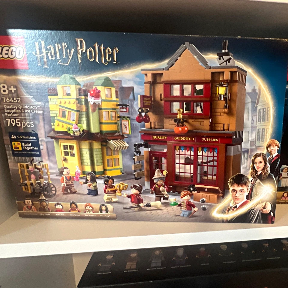 LEGO Harry Potter 76452 Quality Quidditch Supplies & Ice Cream Parlour