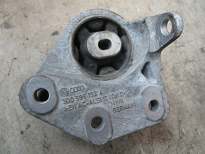 VW Phaeton W12 Audi A8 S8 4E Differential Hinterachsgetriebe Halter 3D0599133A