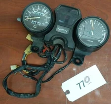 Suzuki GS550 gs 550 GAUGES METER SPEEDO TACH (BROKEN PIECE) 34110-45230