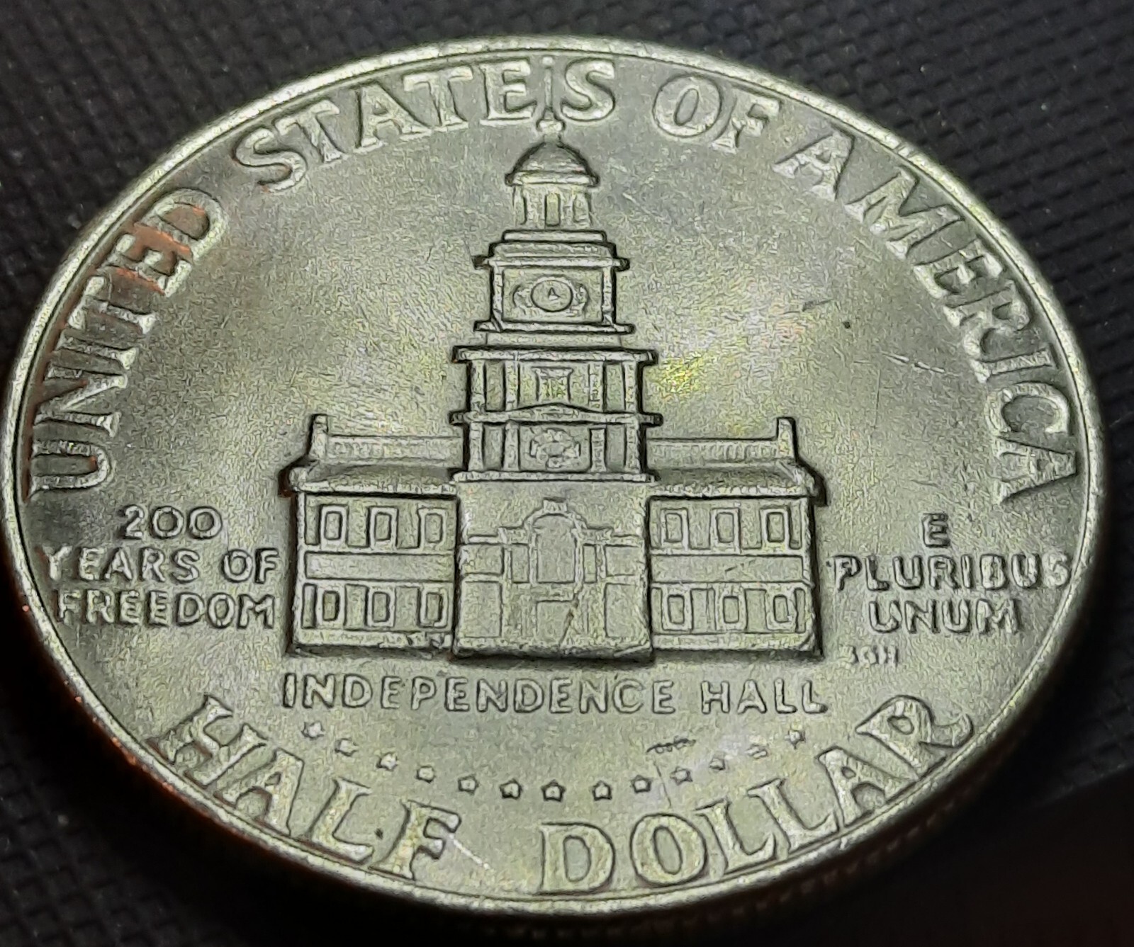 Bicentennial 1776-1976 Half Dollar ERRORS What Looks Like A "Bullet ...