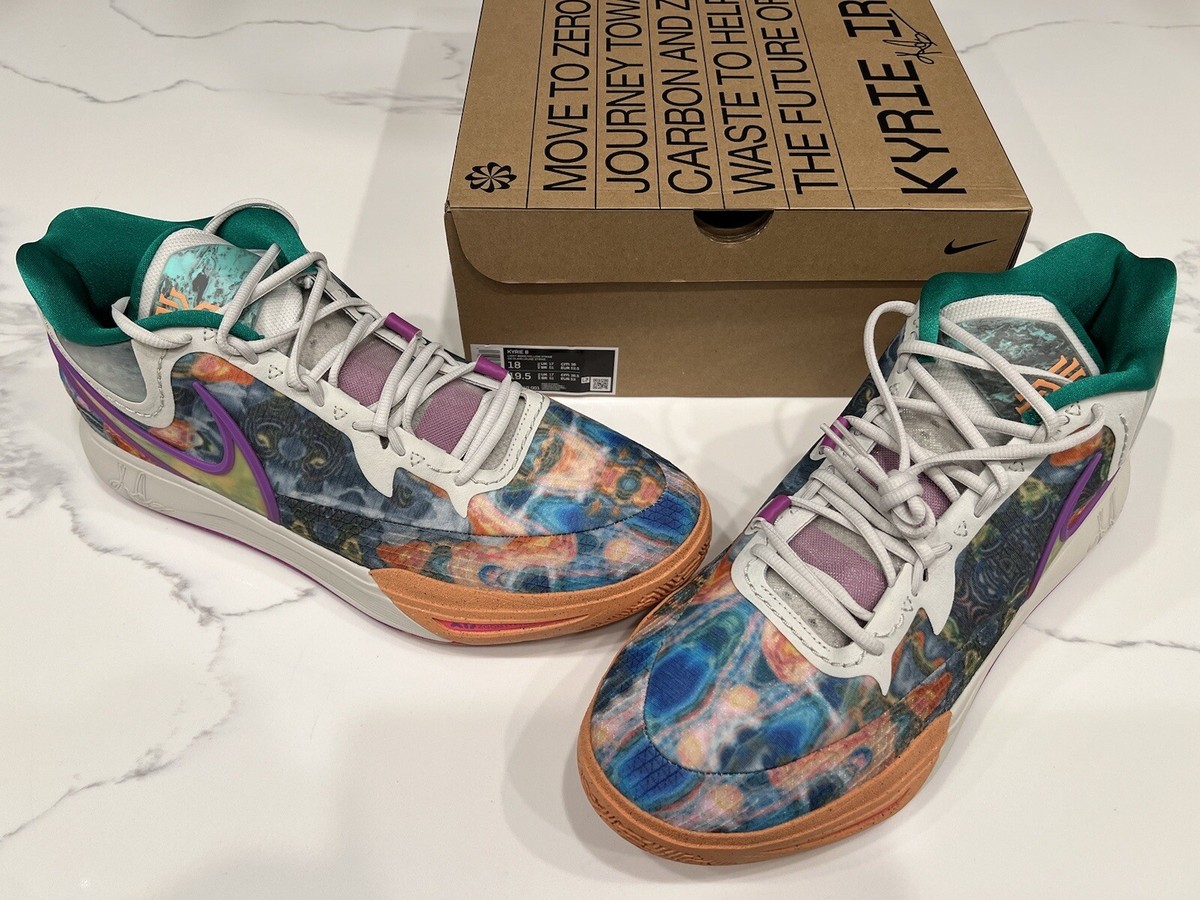 kyrie travis scott 1