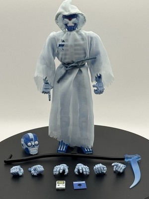 Super7 - The Worst - Ultimates! Wv4 - Robot Reaper (Frozen Death) Complete
