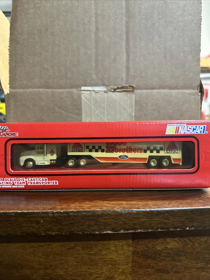 1993 Racing Champions Wood Racing 1:87 Die-Cast Cab Racing Team Transporter🔥 - Image 2 of 4