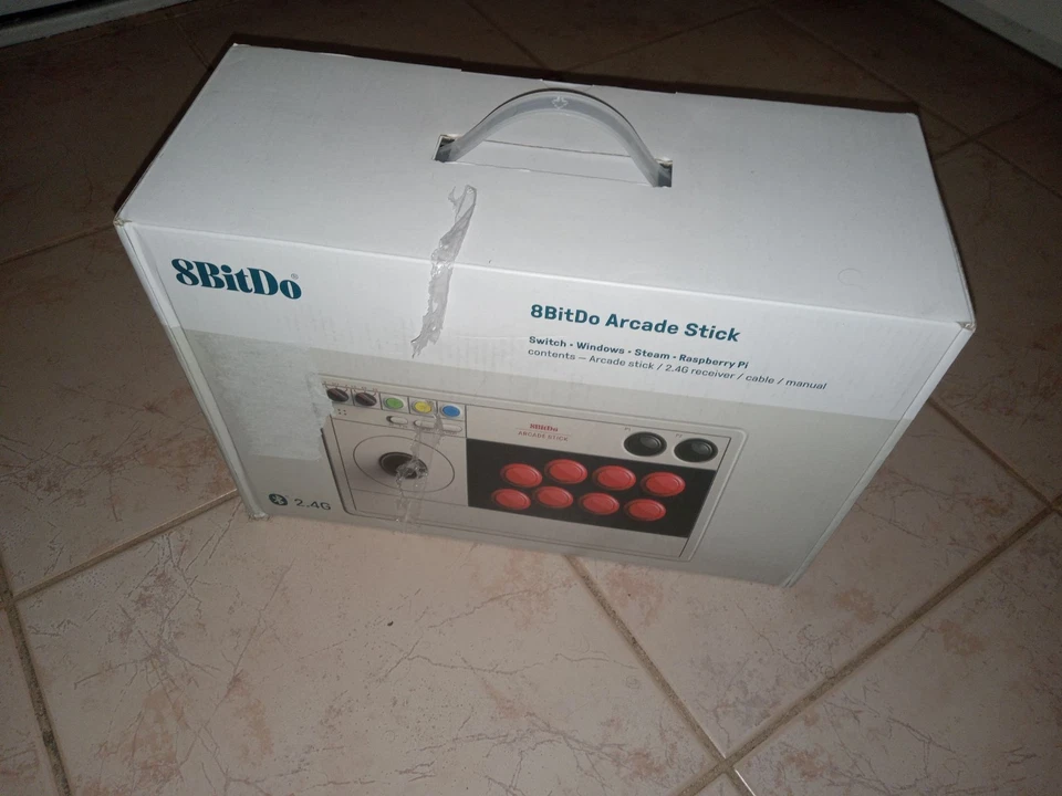 8Bitdo Arcade Stick for Nintendo Switch & PC Bluetooth 2.4g New Open Box - Image 4 of 4