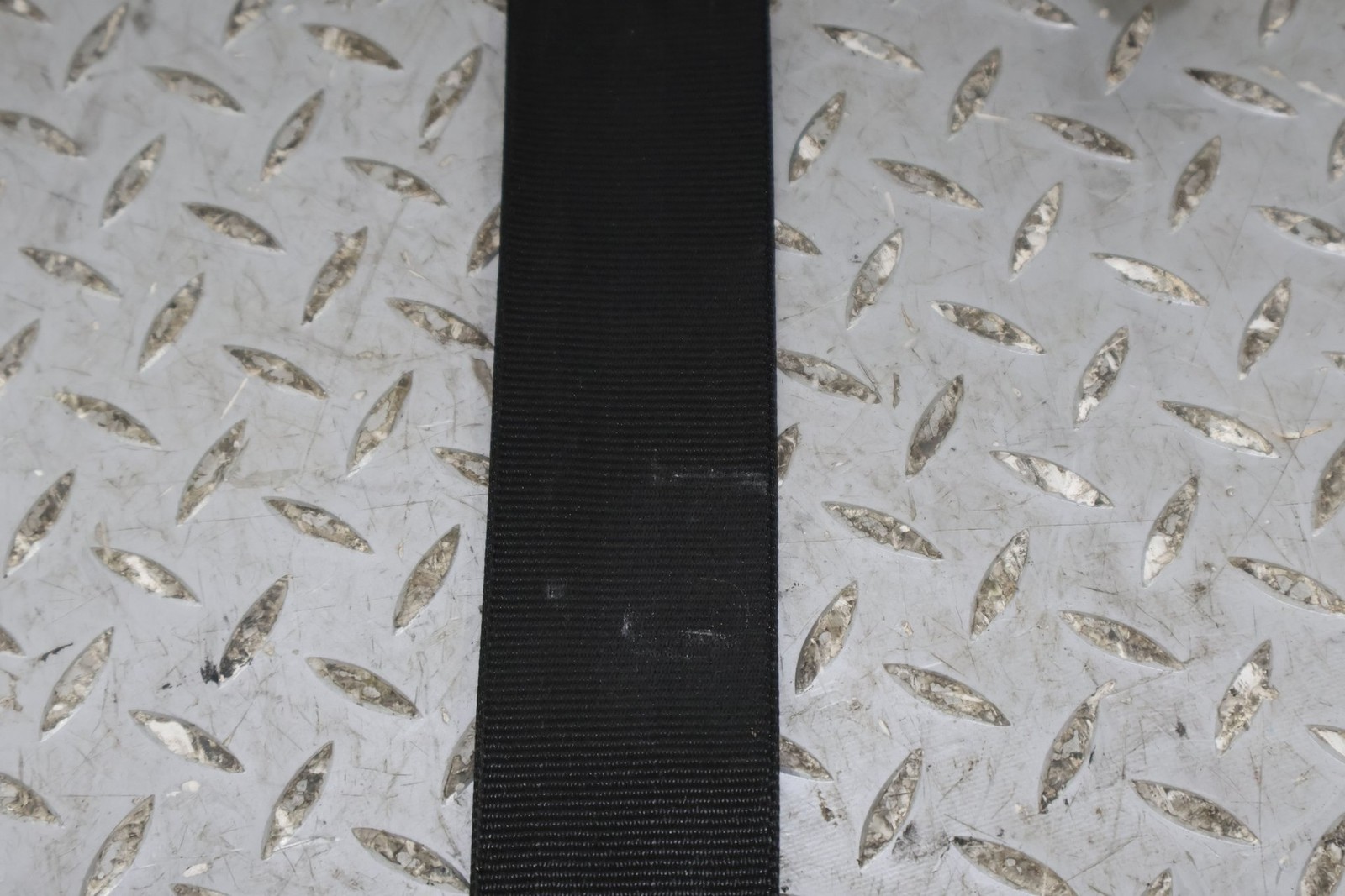2006-2012 Bentley Flying Spur Front Left Driver Seat Belt Retractor (Black)