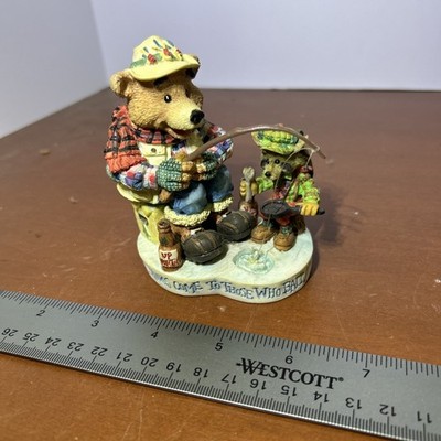 1995 Enesco Moose Creek Crossing ''Good Things Come To Those Who Bait'' Figurine