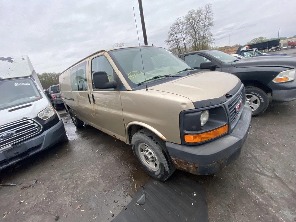 07 08 09 10 11 12 13 14 15 GMC VAN SAVANA 3500 Air Cleaner Foto 3 de 4