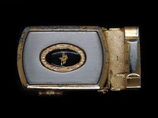 UA01115 VINTAGE 1970s COWBOY RIDING HORSE FASHION DESIGN GOLDTONE BELT BUCKLE