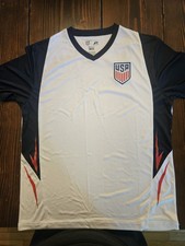 USA SOCCER JERSEY BY US SOCCER IN WHITE SIZE MENS LARGE WITH USA LOGO ON CHEST