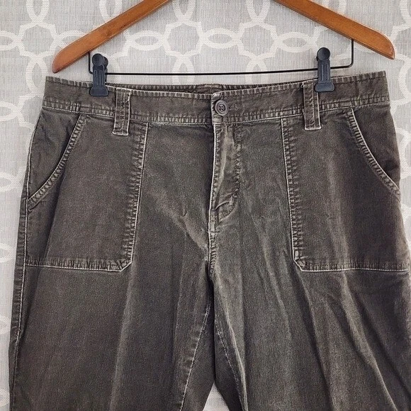 Vintage Y2K Eddie Bauer Brown Corduroy Boot cut Women's Pants 12 - Image 3 of 4