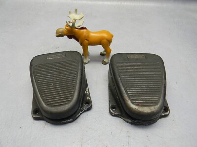 Clipper 632-S Foot Pedal Switch Momentary Action Lot of 2