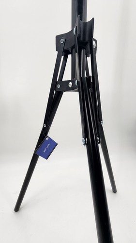 NEEWER 72" Portable Lightweight Photography Travel Light Stand - Picture 3 of 4