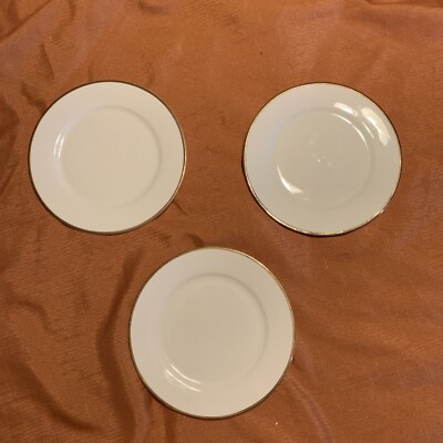 THREE Wallace Silversmiths Gold Plume Wide Gold Band Edge 7 5/8'' Salad Plates A2