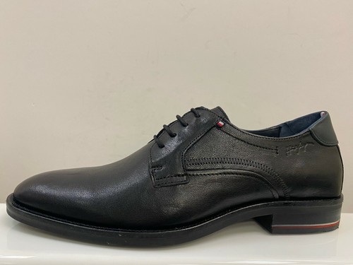 Tommy Hilfiger Signature Leather 