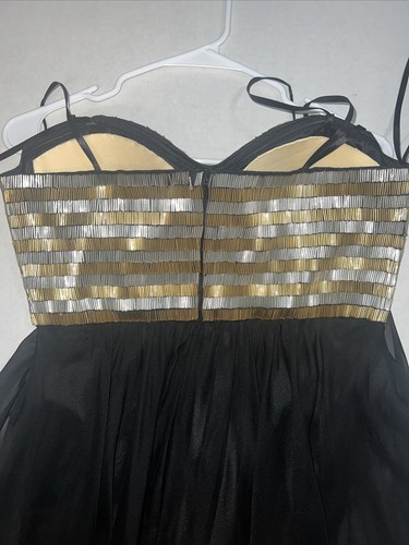 Le Femme Black Formal/Prom Strapless Dress, Gold & Silver Bra Accent-Size 8 - Picture 8 of 9