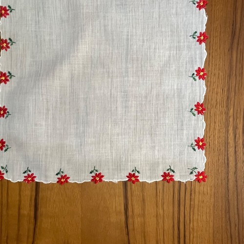 Vintage Hankerchief Red Daisy Poinsettia Cosmos Hanky Grandmacore Cottagecore - Picture 5 of 10