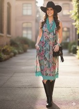 Urban Mangoz Sleeveless Print Tunic with Lace Trim