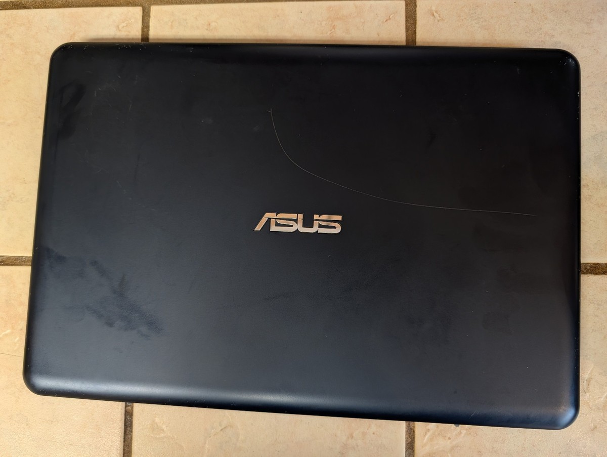 ASUS Eeebook X205TA 11.3in. (32GB, Intel Atom, 1.33GHz, 2GB