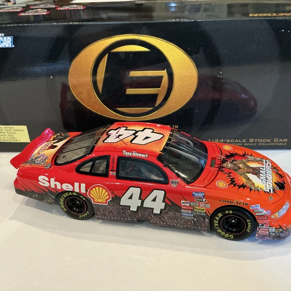 1998 Tony Stewart #44 RCCA 1:24 Small Soldiers Coin Busch Elite #697 Of 3,500 - Image 4 of 4