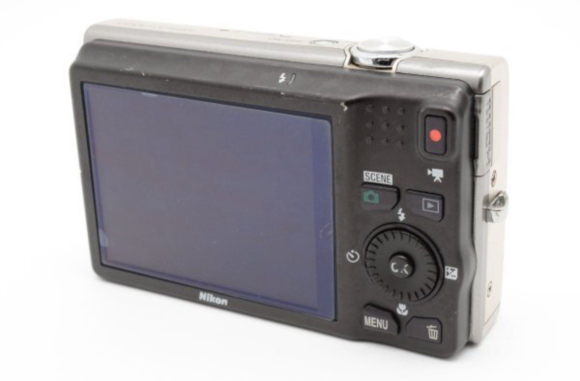 Nikon COOLPIX S6200 16.0MP Digital Camera - Silver for sale online