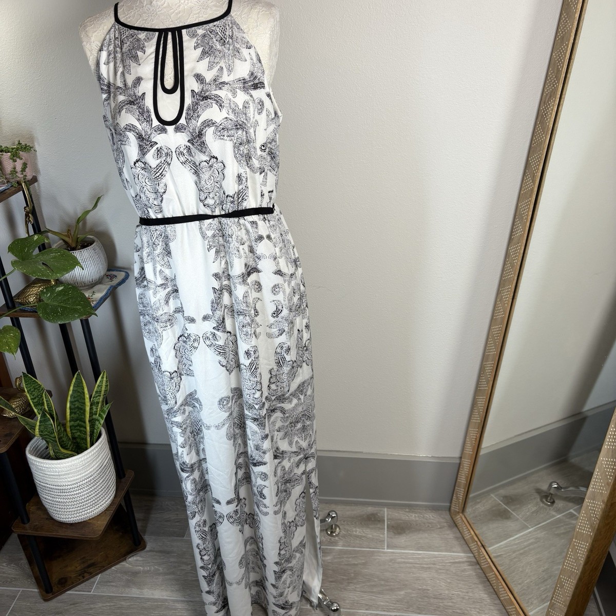 Chicos Womens 2 (US L/12) ~ Black White Floral Lined Maxi Dress Key Hole  Neck