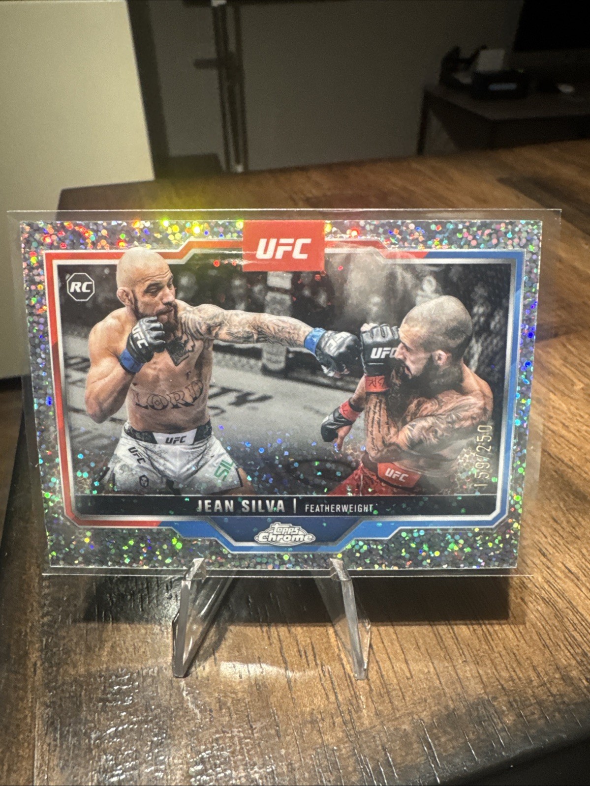 2025 Topps Chrome UFC - Jean Silva #56 Speckle Refractor /250 (RC)