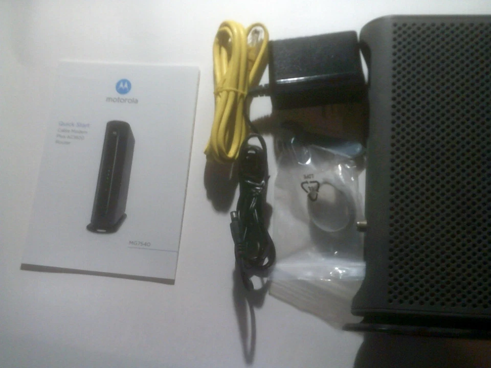Motorola MG7540 16x4 Cable Modem AC1600 WIFI Router Open Box - Image 3 of 4